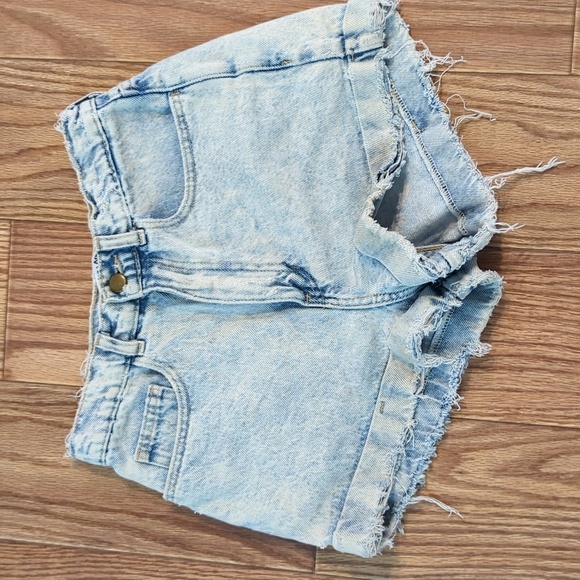 American Apparel Pants - American Apparel mom jorts size 26" cuffed tattered hem acid wash